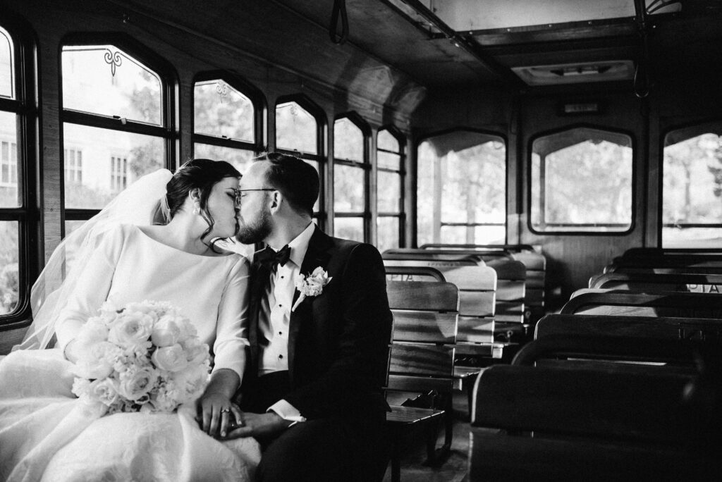 wedding trolley Aiken SC
Willcox Aiken SC Wedding Photographer